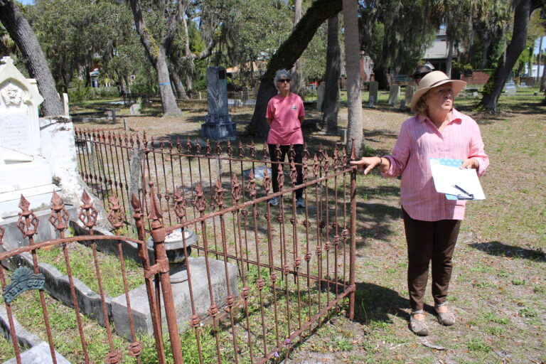 History buffs breathe life into cemetery